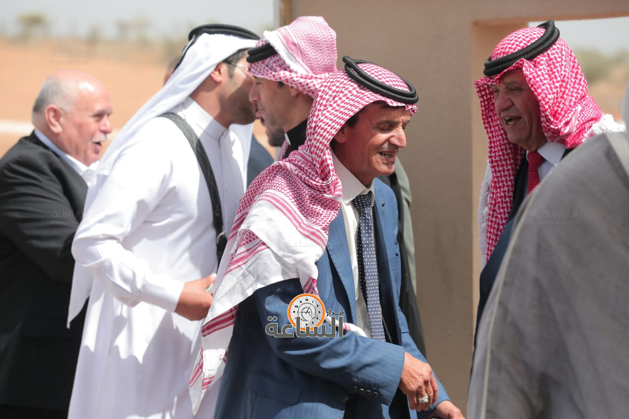 Madar Al-Saa Images 0.35016294829778993