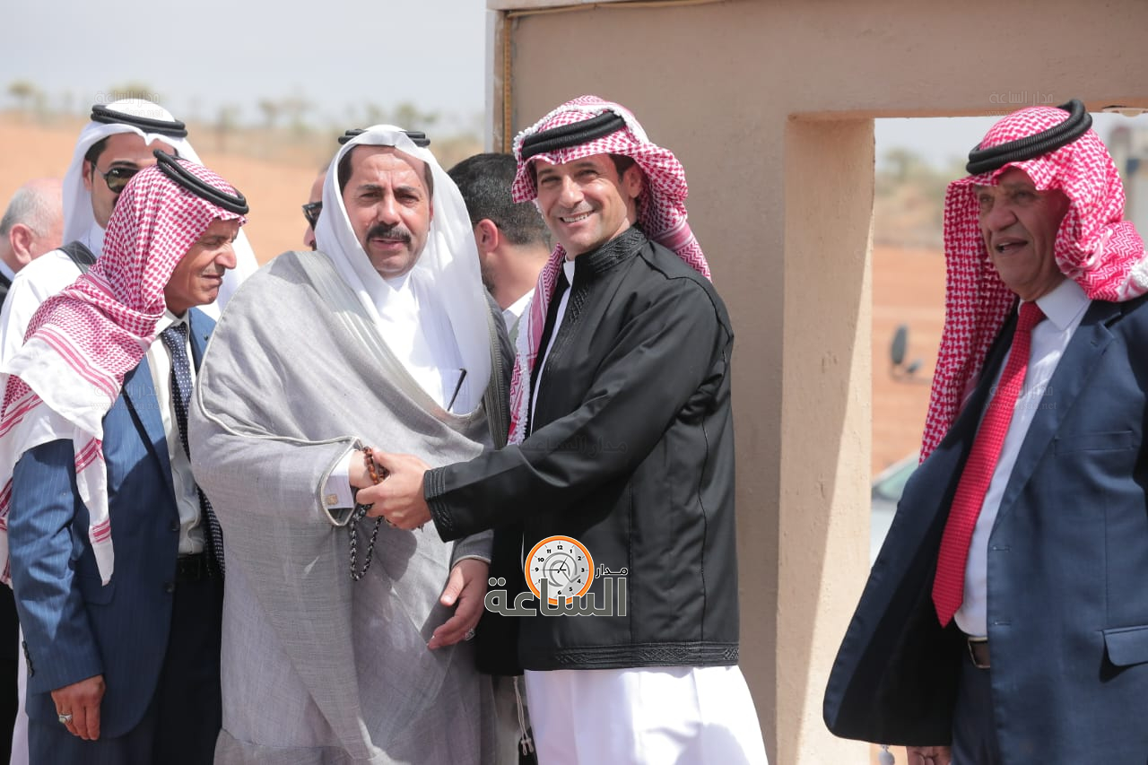 Madar Al-Saa Images 0.4893225268646957