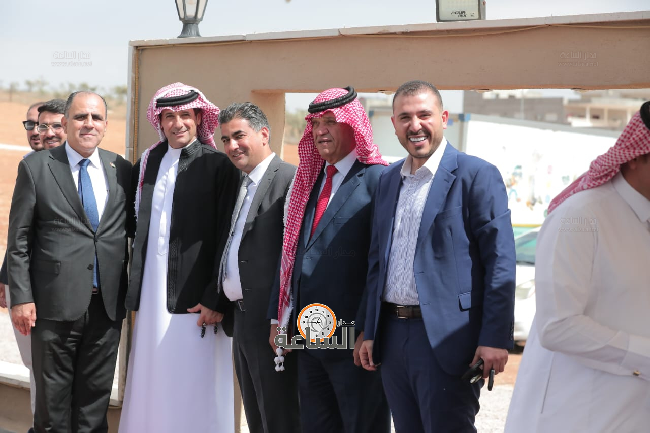 Madar Al-Saa Images 0.4346691743185821