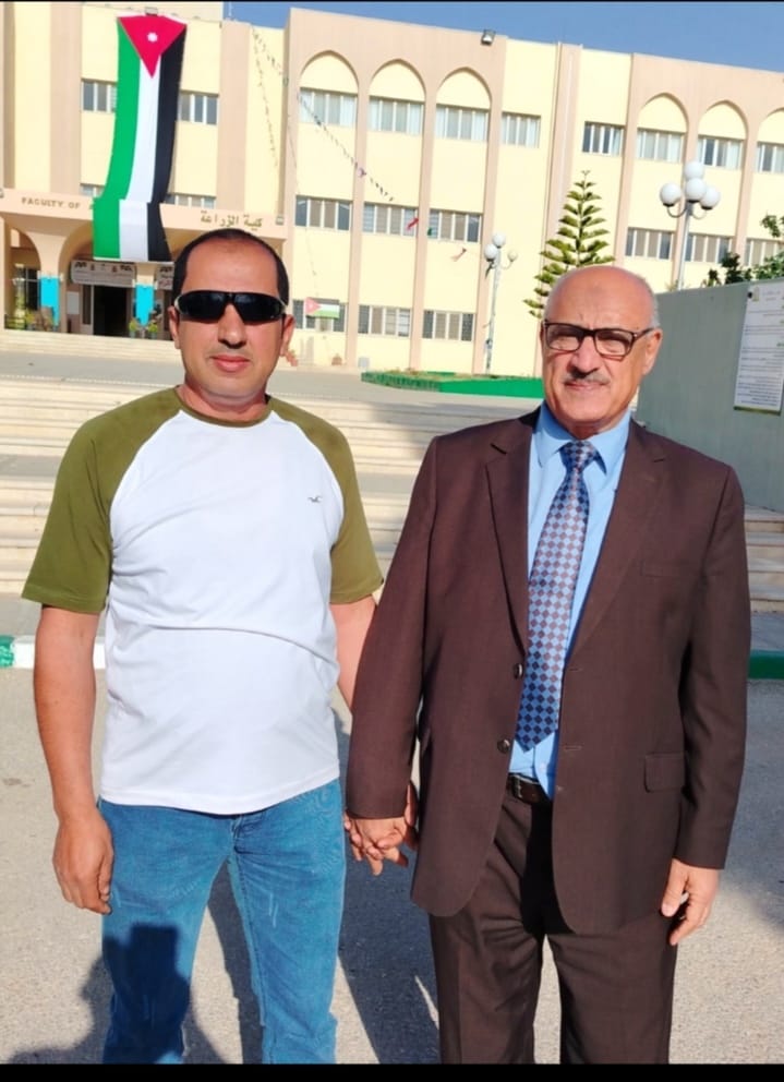 Madar Al-Saa Images 0.432177191769481