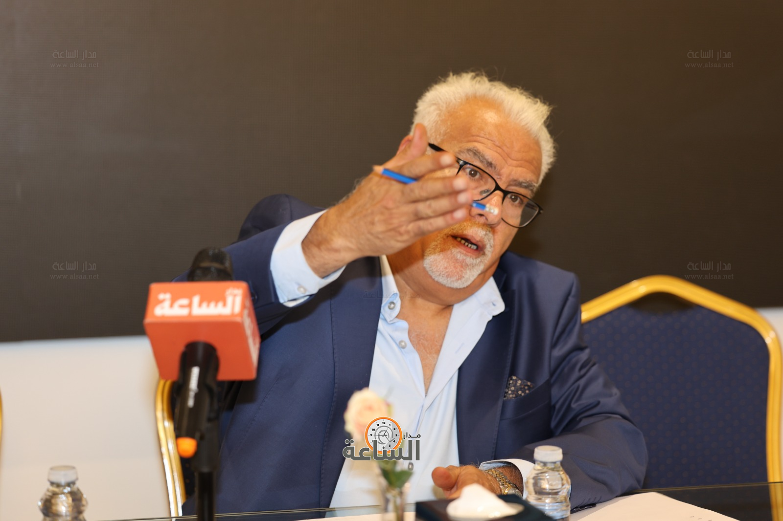 Madar Al-Saa Images 0.11694467840181166