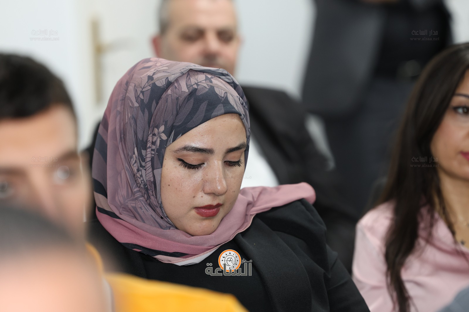 Madar Al-Saa Images 0.7420708250374521