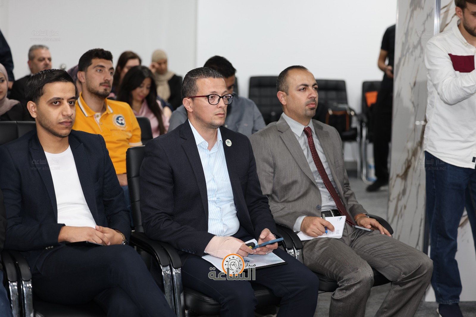 Madar Al-Saa Images 0.9203371913305864