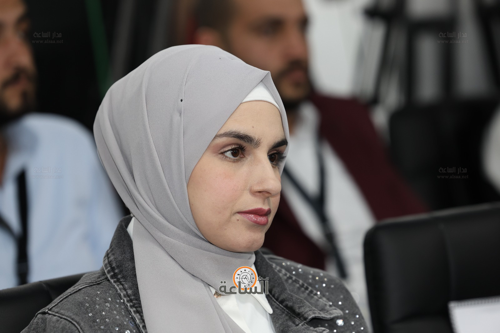 Madar Al-Saa Images 0.10233854021396127