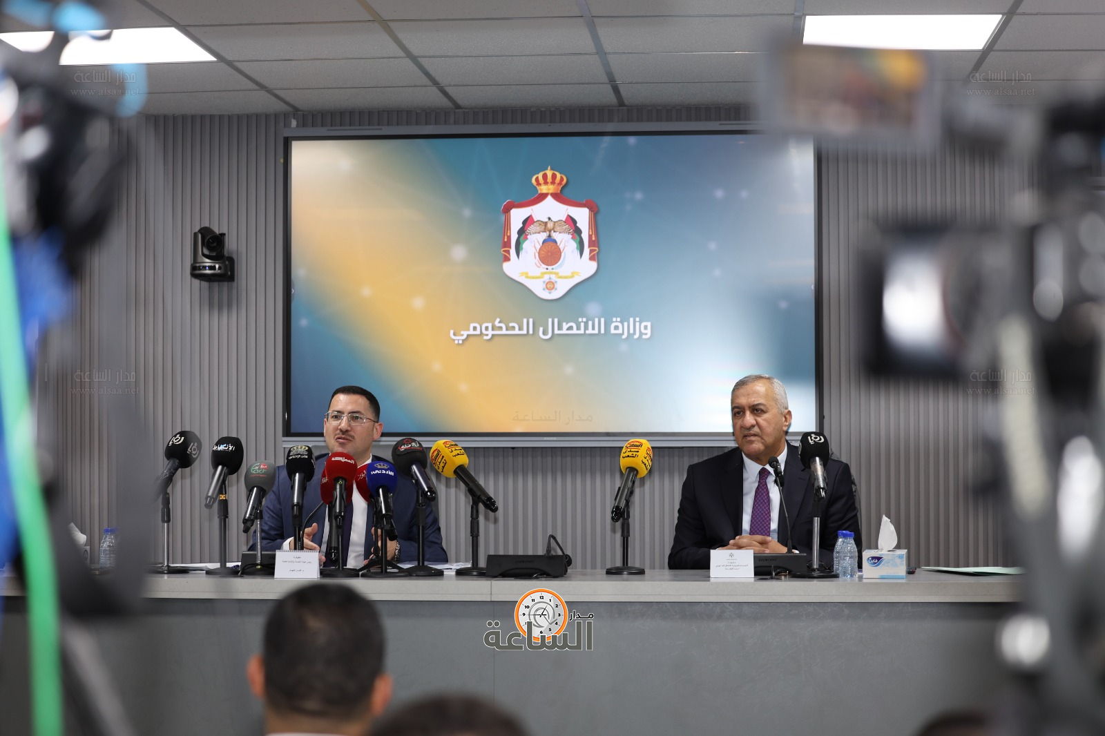 Madar Al-Saa Images 0.7150508059803504