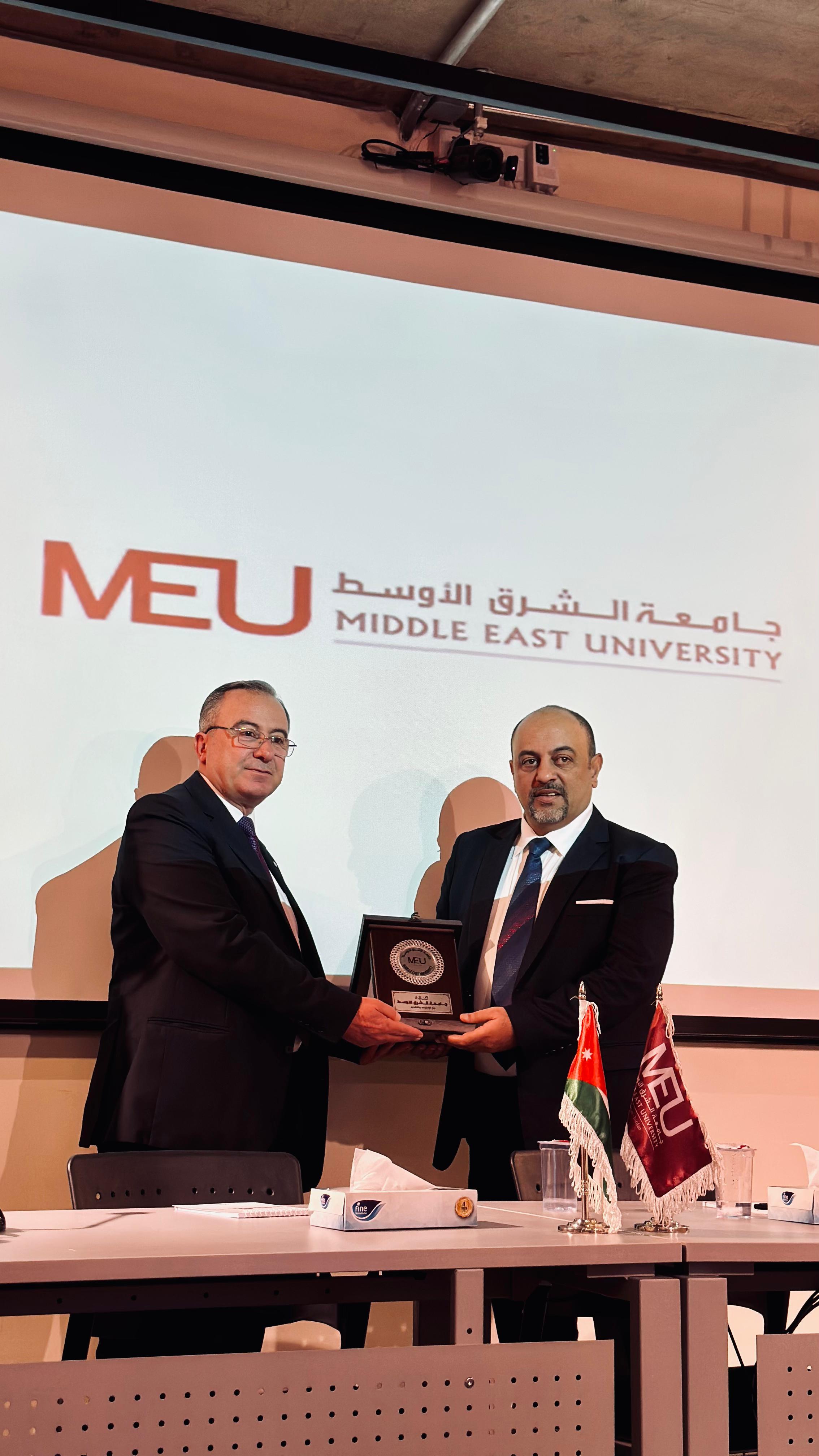 Madar Al-Saa Images 0.2284325797505331