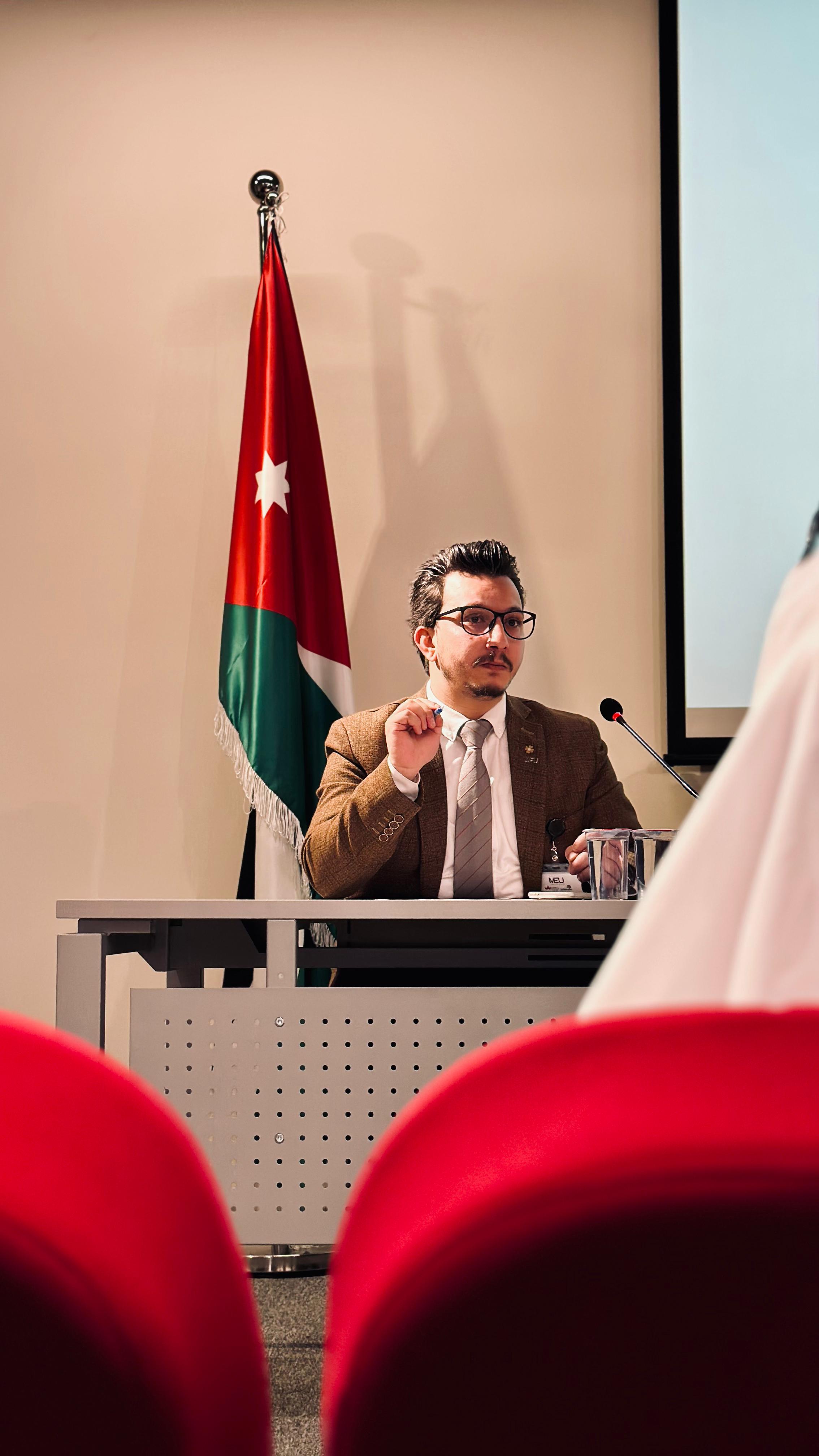 Madar Al-Saa Images 0.4562498732321639