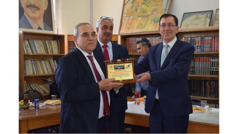 Madar Al-Saa Images 0.5748004045548556