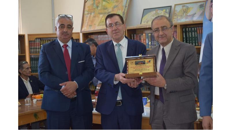 Madar Al-Saa Images 0.764156505959466