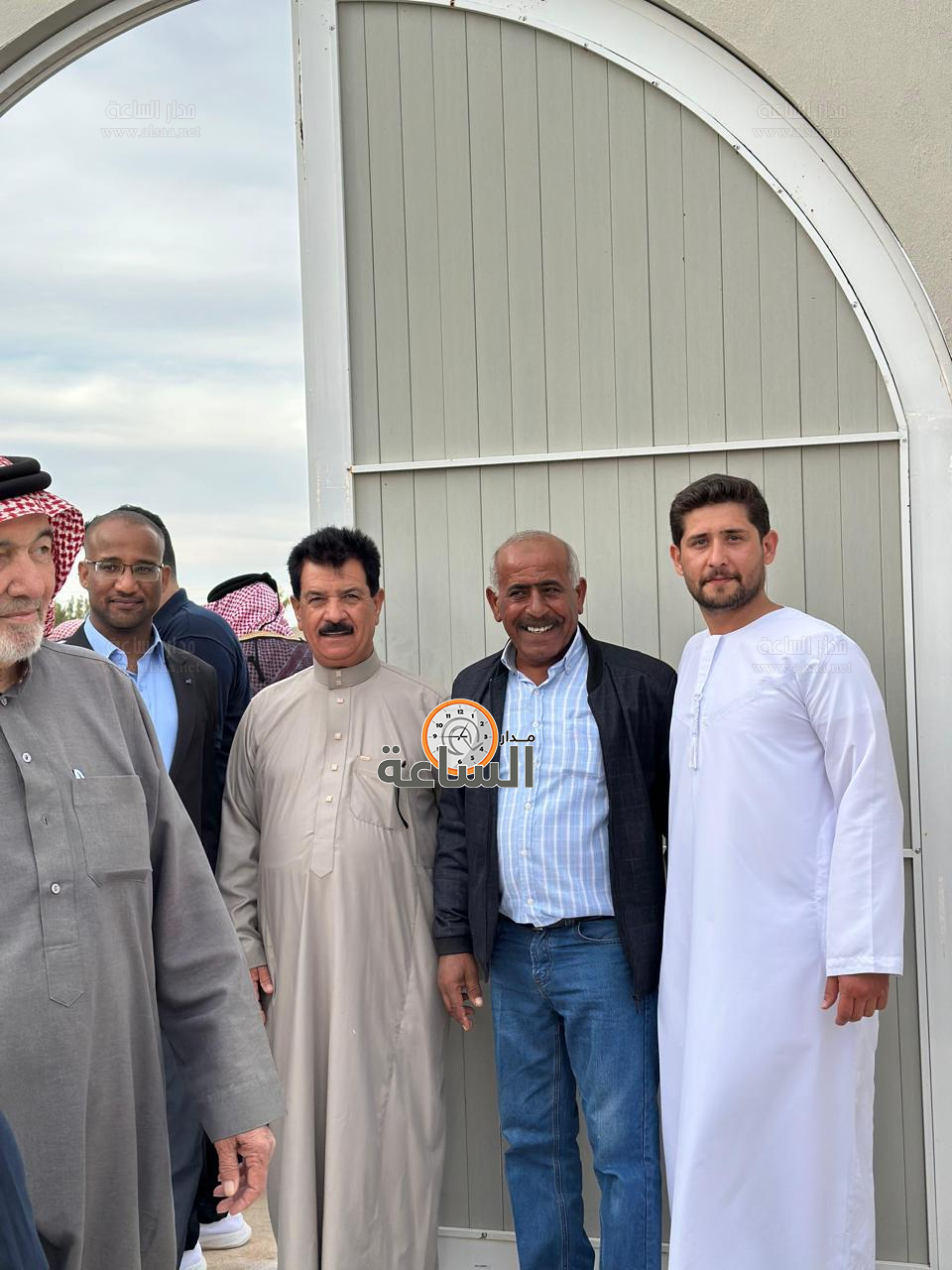 Madar Al-Saa Images 0.43161399145325385