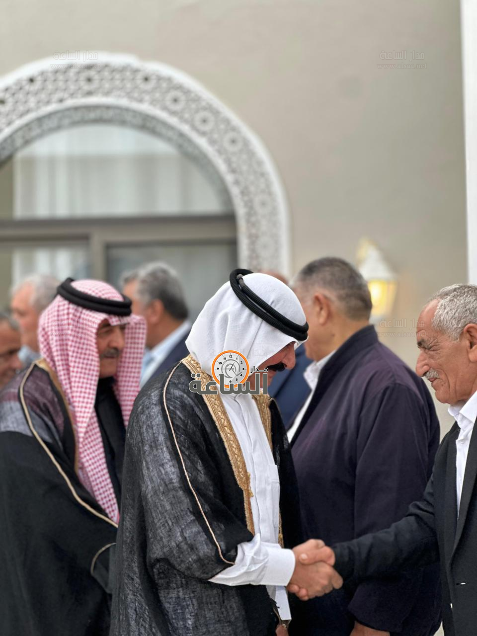 Madar Al-Saa Images 0.2686460903162231