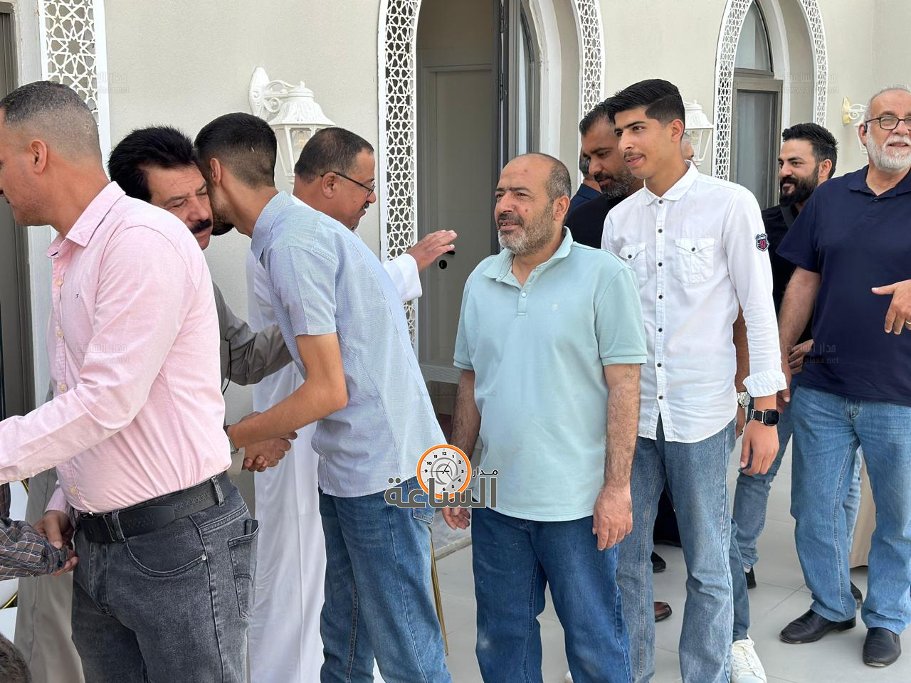 Madar Al-Saa Images 0.37772523358814314