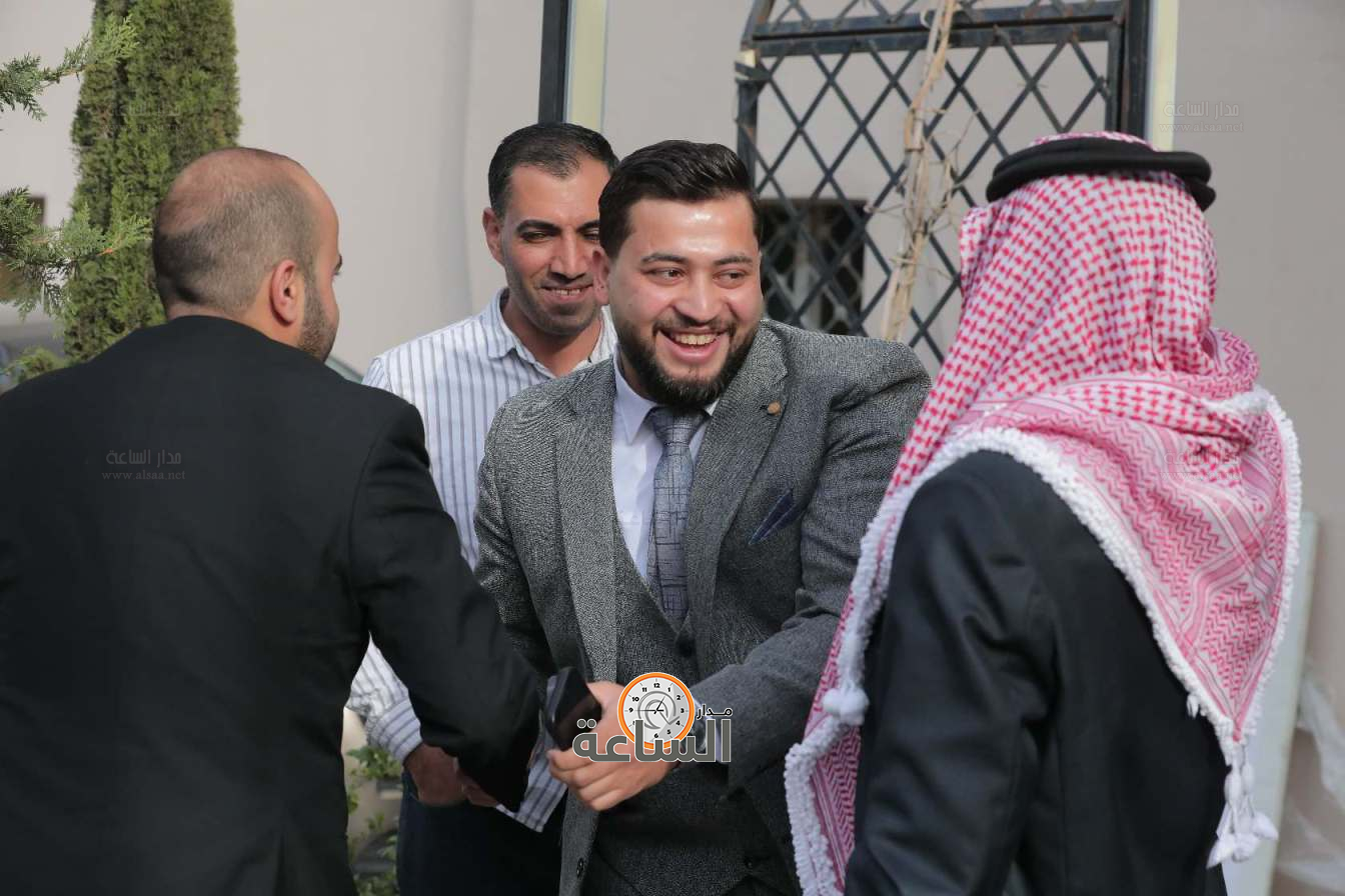 Madar Al-Saa Images 0.8605467290745284