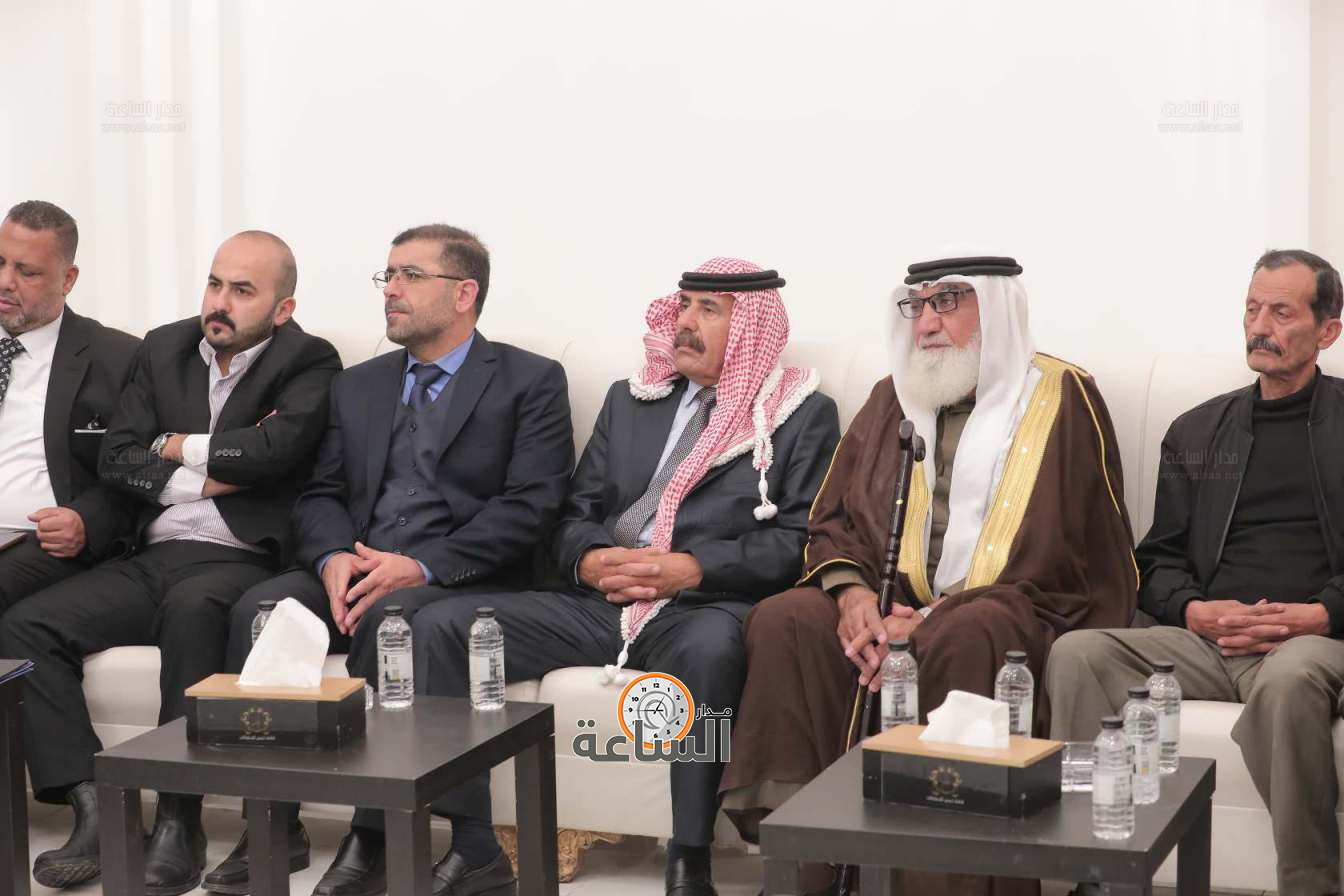 Madar Al-Saa Images 0.11402066143816092