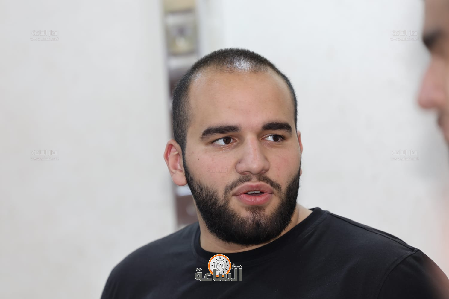 Madar Al-Saa Images 0.5657387287660035