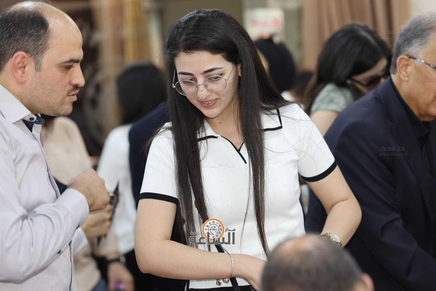 Madar Al-Saa Images 0.32811084924647516