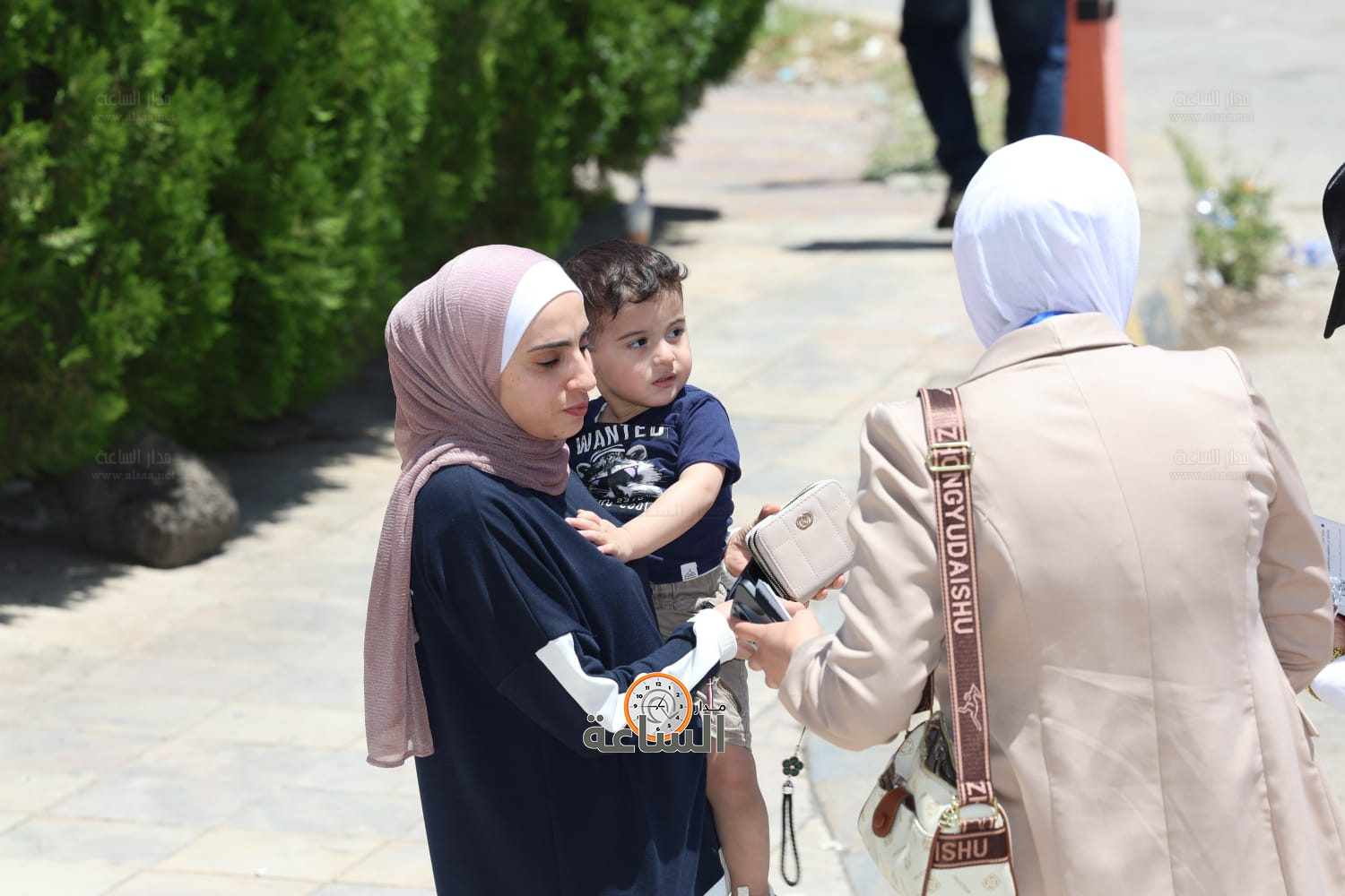 Madar Al-Saa Images 0.36278124117466537