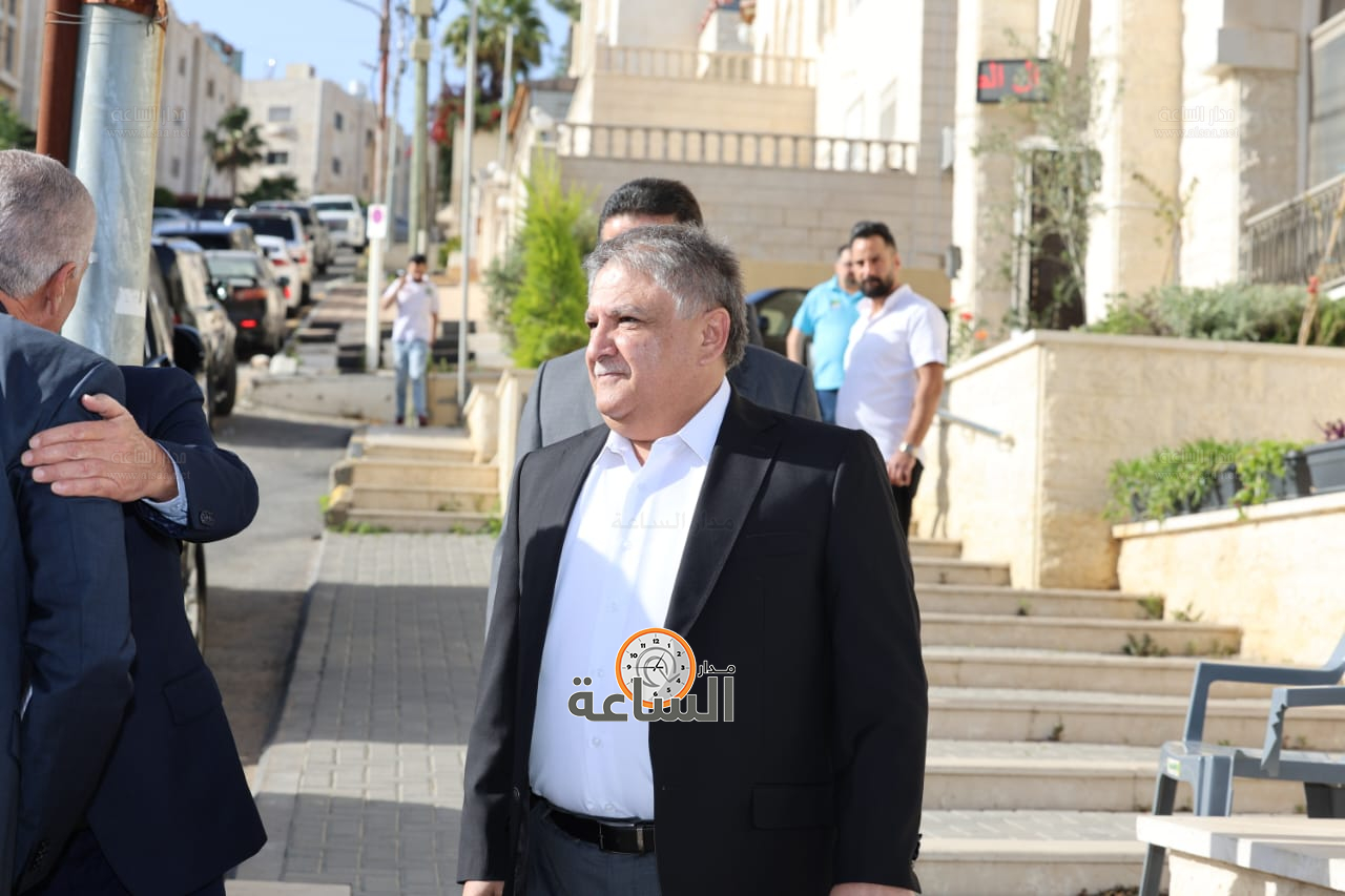 Madar Al-Saa Images 0.49241308966443753