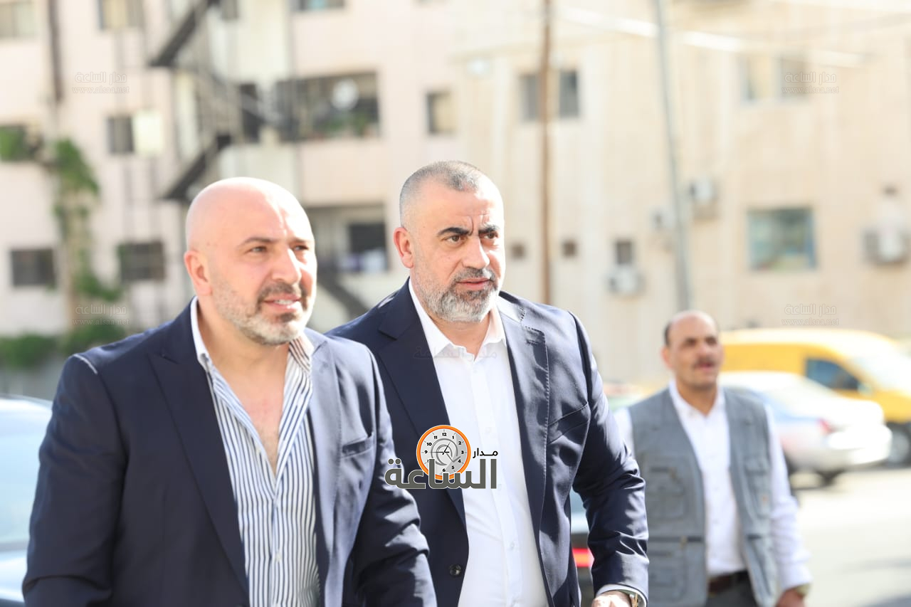 Madar Al-Saa Images 0.14421176314560757