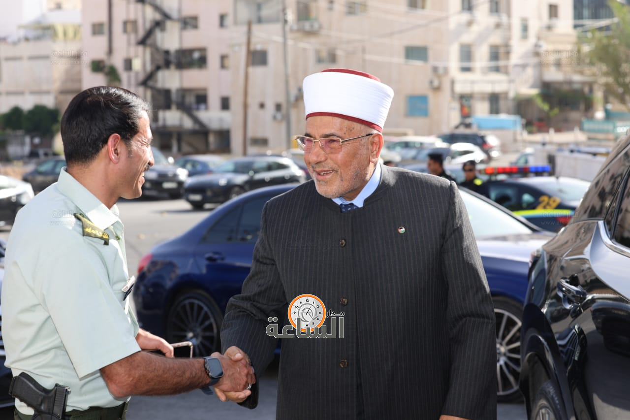 Madar Al-Saa Images 0.6242991843386395