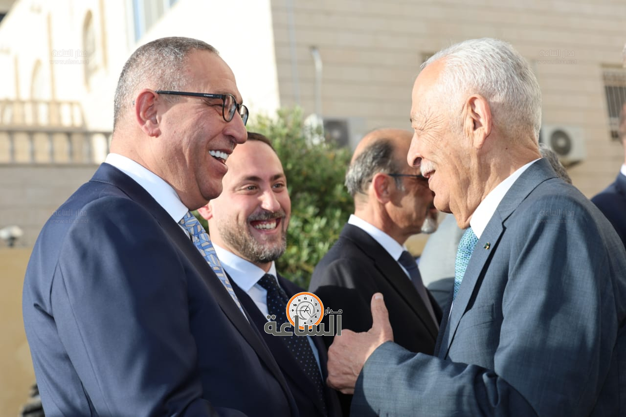 Madar Al-Saa Images 0.5424890640311752