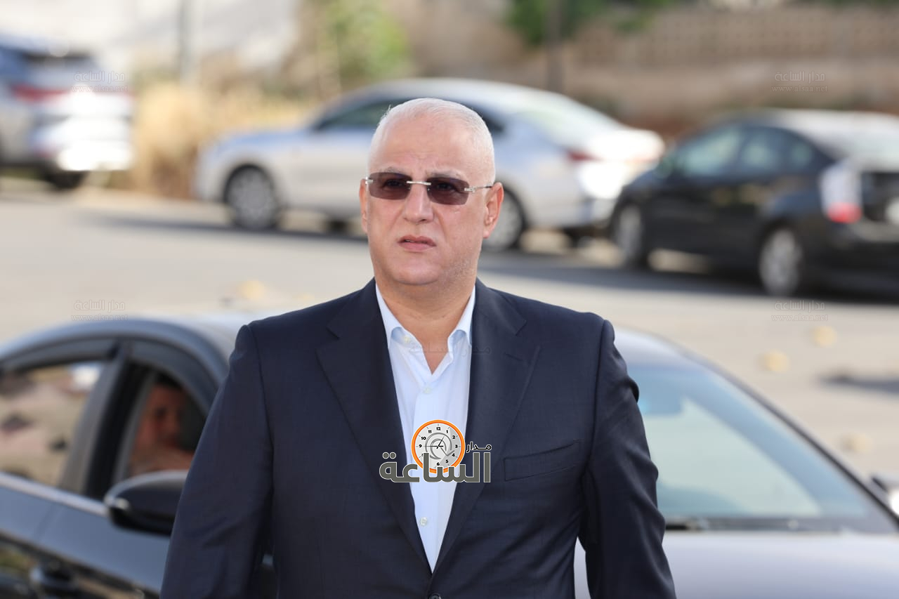 Madar Al-Saa Images 0.2322551012512062