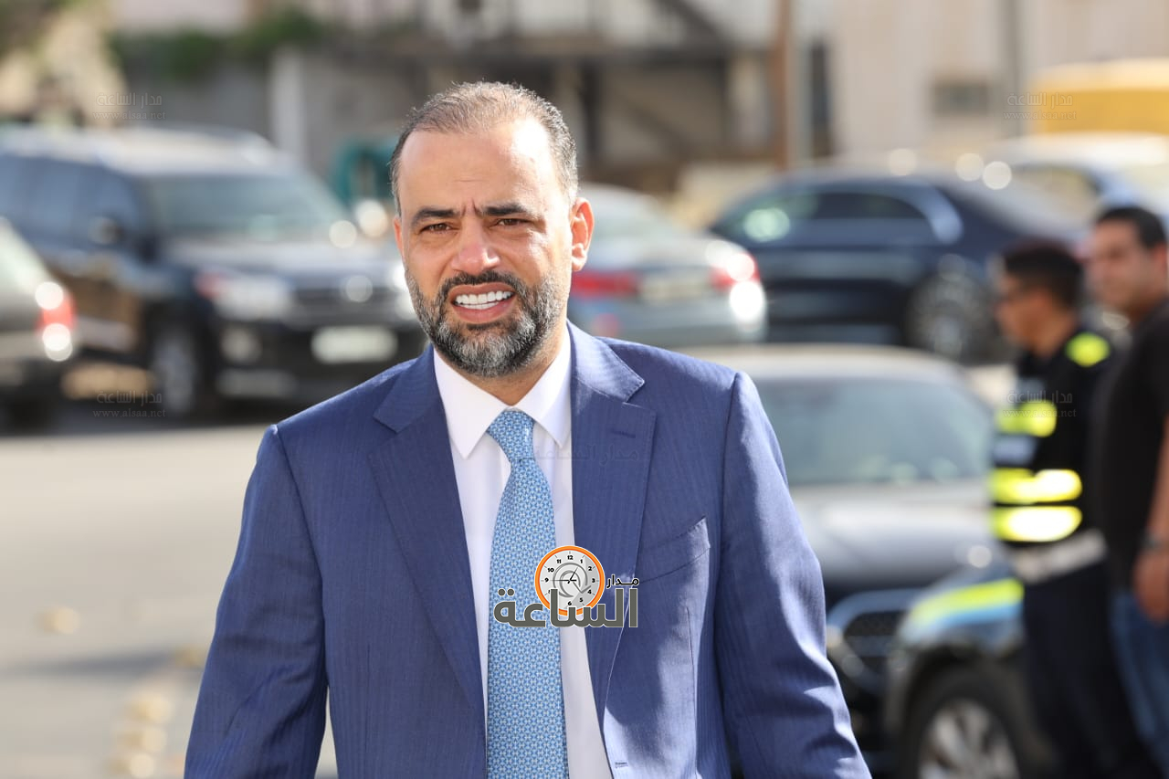 Madar Al-Saa Images 0.11235031580319121