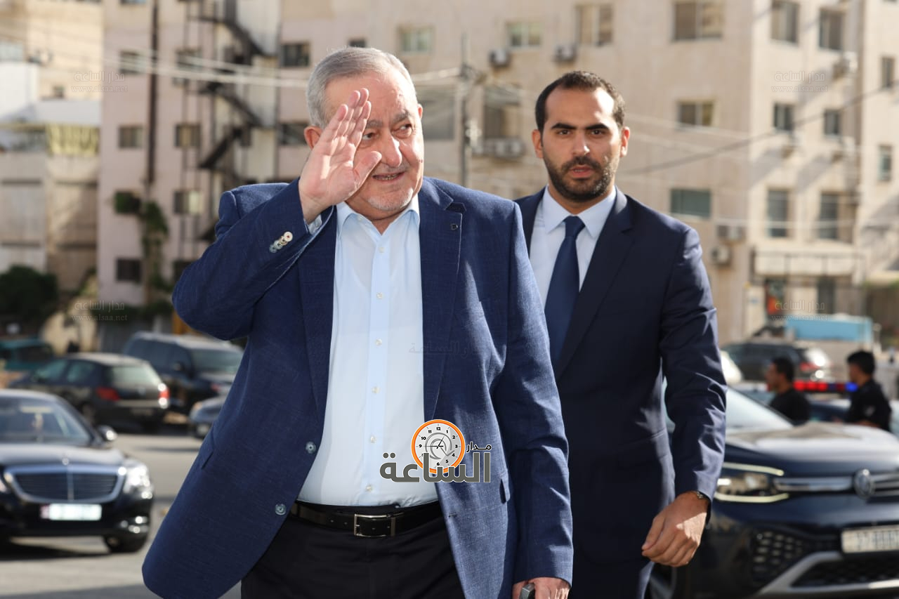 Madar Al-Saa Images 0.3755508817189347