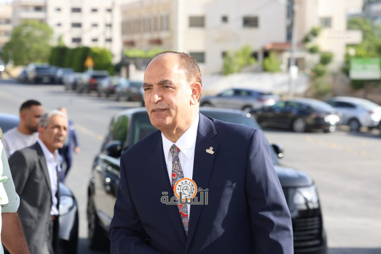 Madar Al-Saa Images 0.3567056283275306