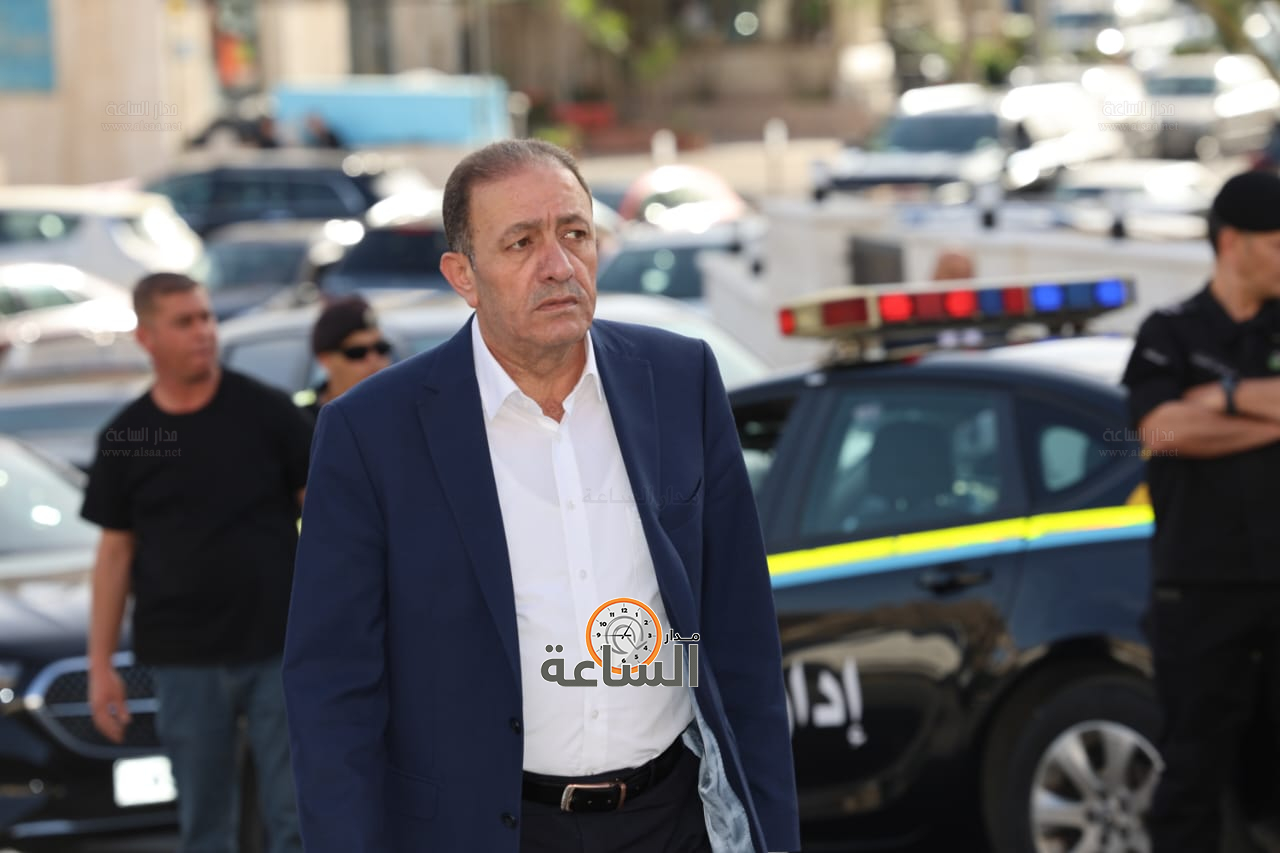 Madar Al-Saa Images 0.9560054797125047