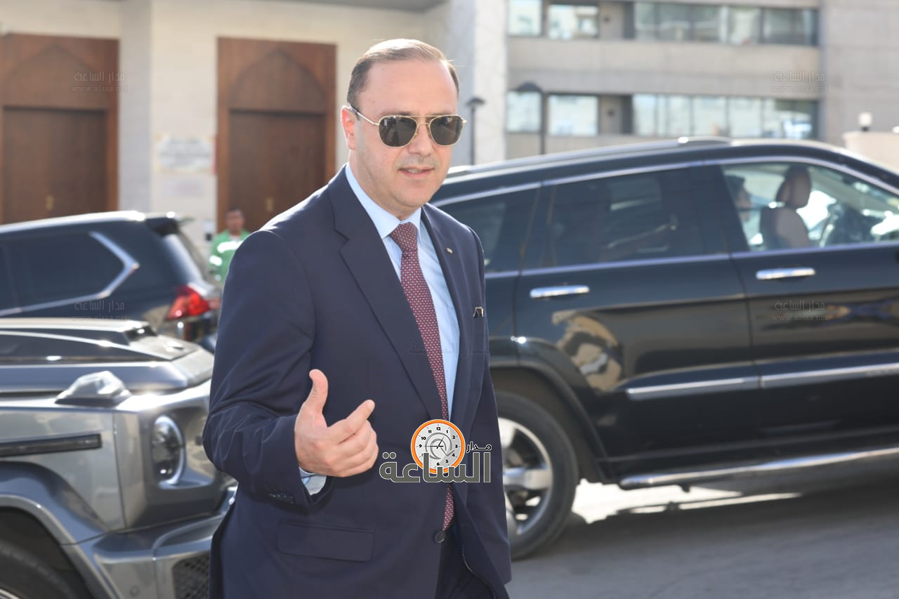 Madar Al-Saa Images 0.13658885466139592