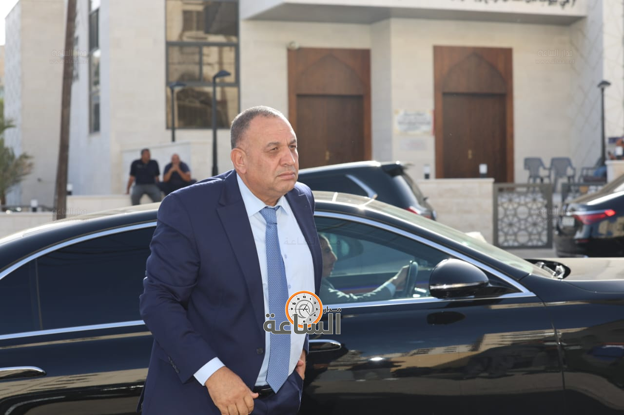 Madar Al-Saa Images 0.7304435793373909