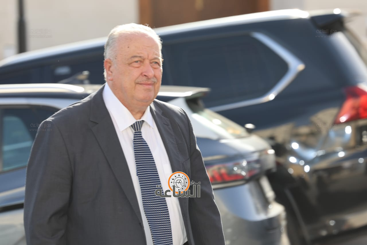 Madar Al-Saa Images 0.3715264018593337