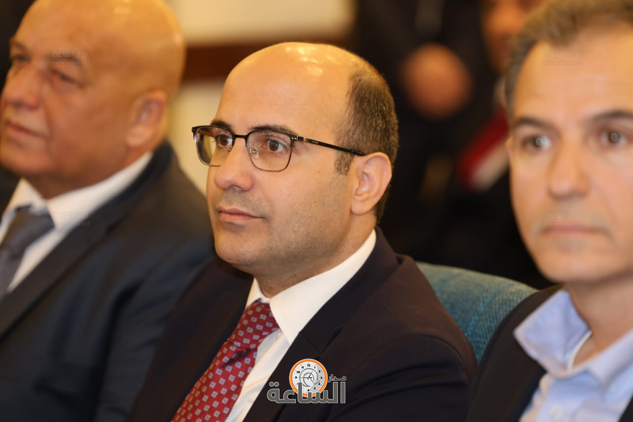 Madar Al-Saa Images 0.05281430648466978