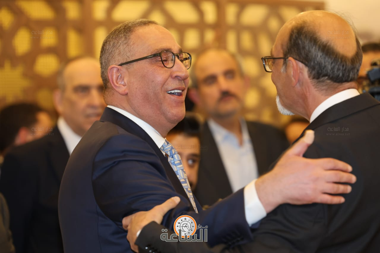 Madar Al-Saa Images 0.708290399763947