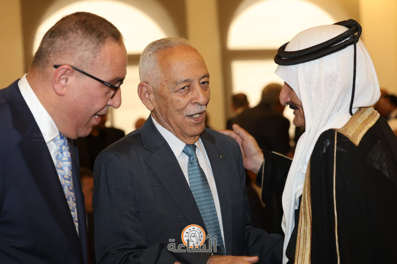 Madar Al-Saa Images 0.6655450027224