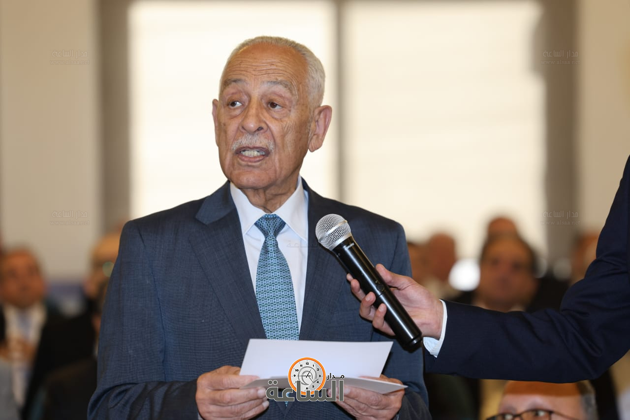 Madar Al-Saa Images 0.7224371275314656