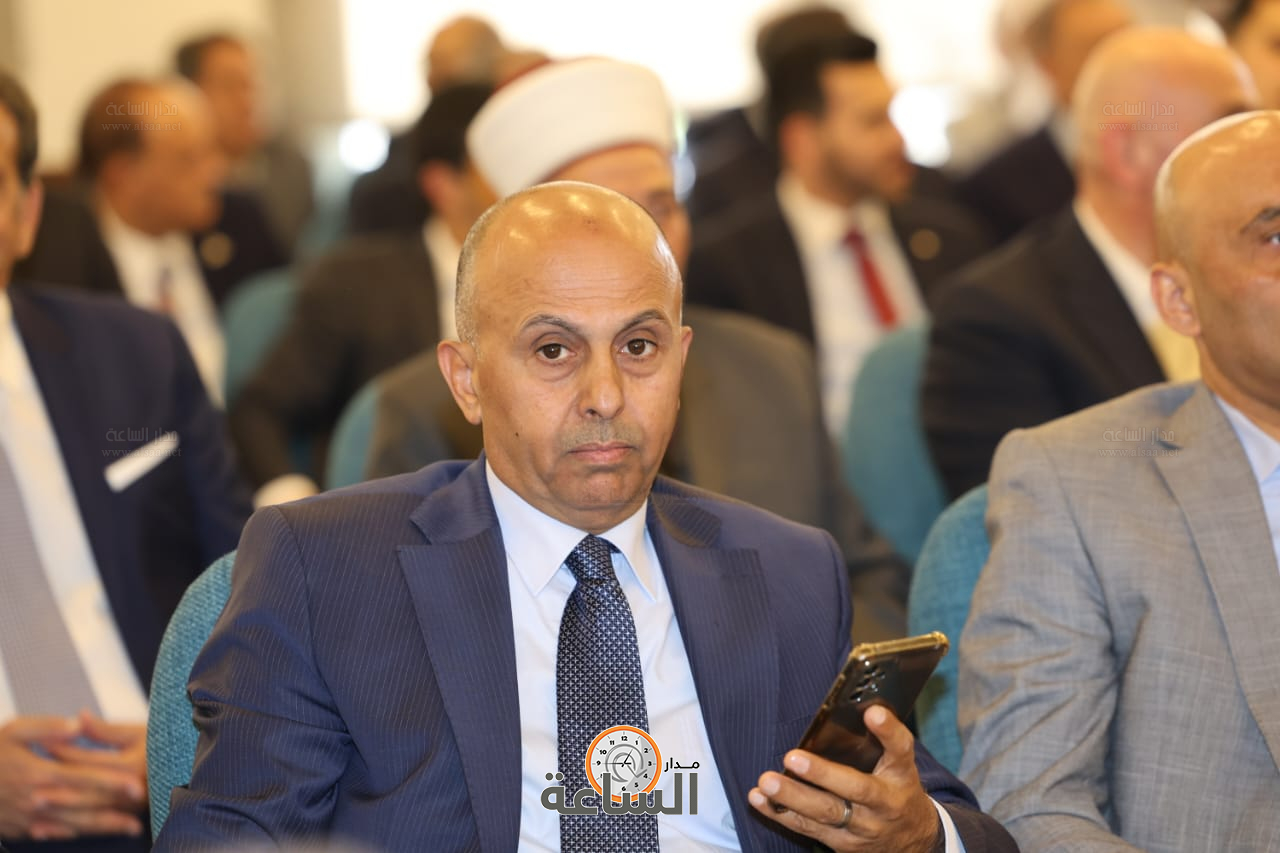 Madar Al-Saa Images 0.08015029992730871