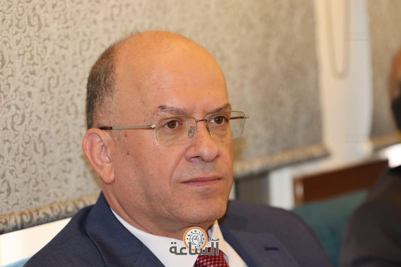 Madar Al-Saa Images 0.3883379065685225