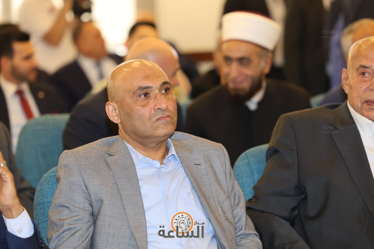 Madar Al-Saa Images 0.05601119668453303