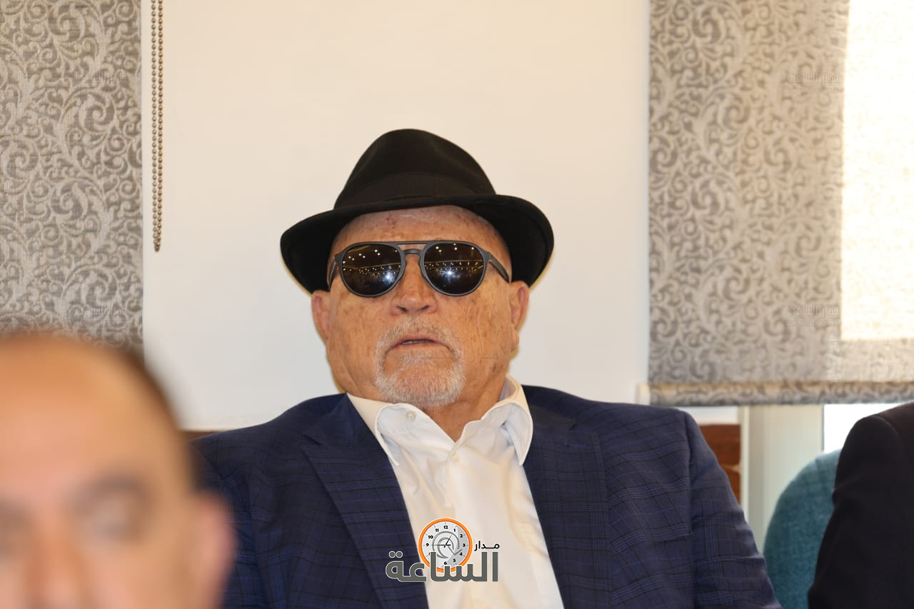 Madar Al-Saa Images 0.6518487886498385