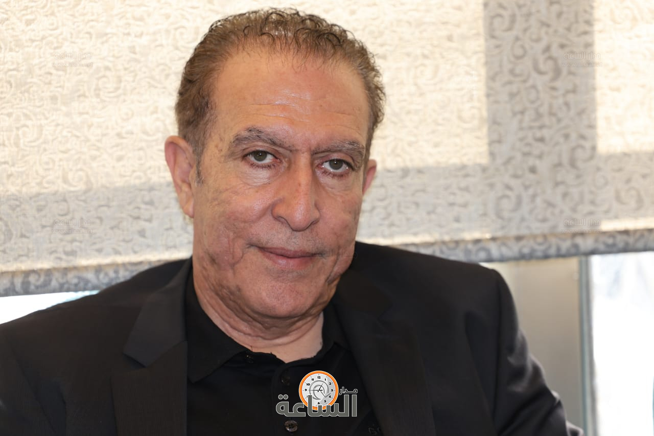 Madar Al-Saa Images 0.44504445088437916