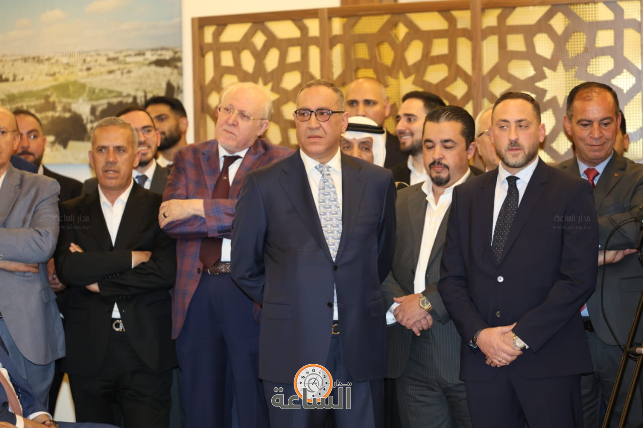 Madar Al-Saa Images 0.0890348659944371