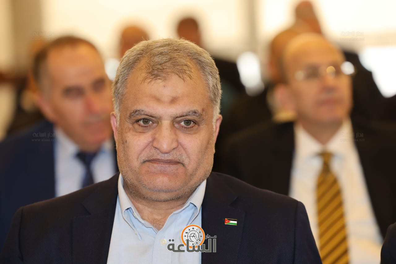 Madar Al-Saa Images 0.4873635056160106