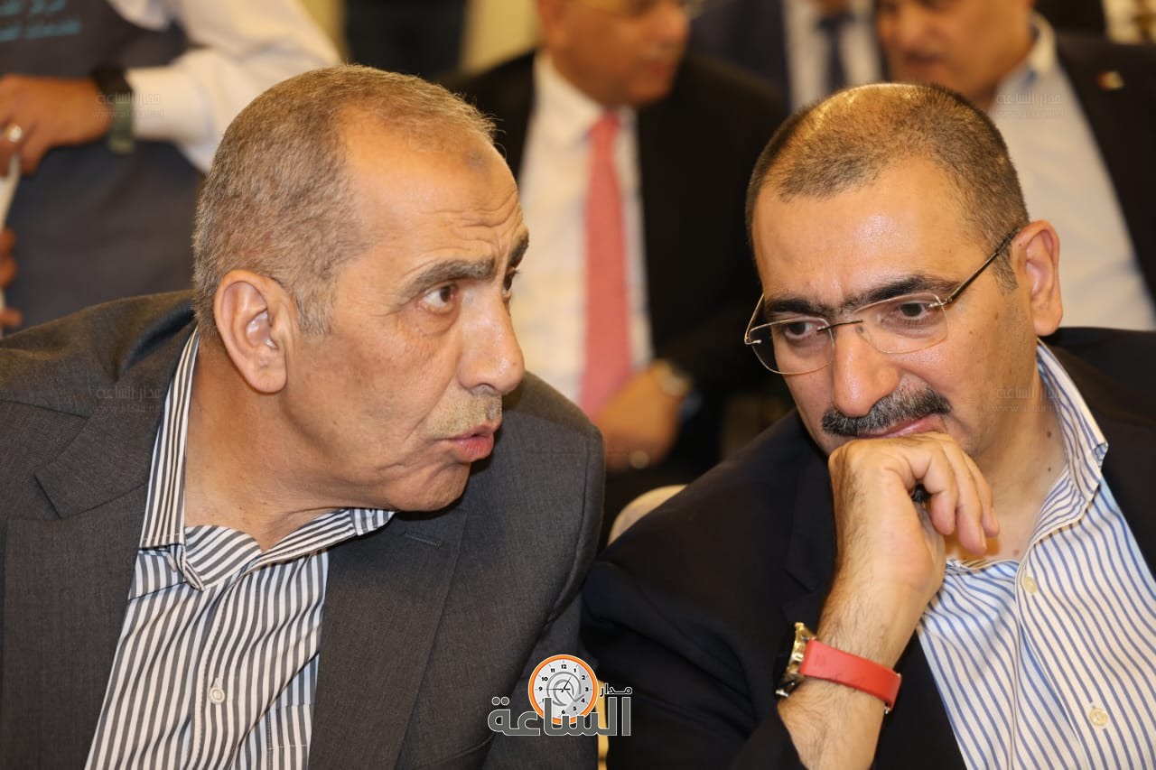 Madar Al-Saa Images 0.04727708456203861