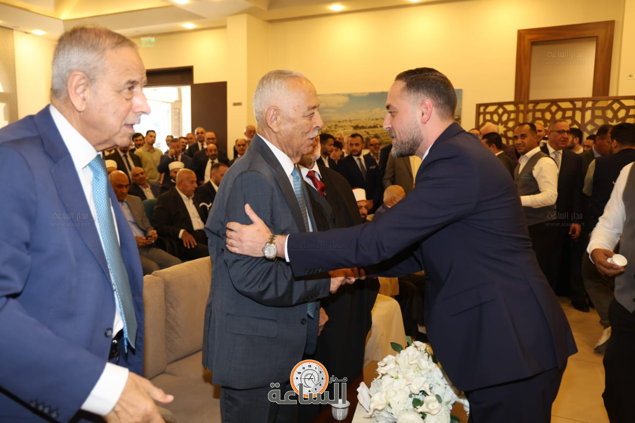 Madar Al-Saa Images 0.7426540471279875