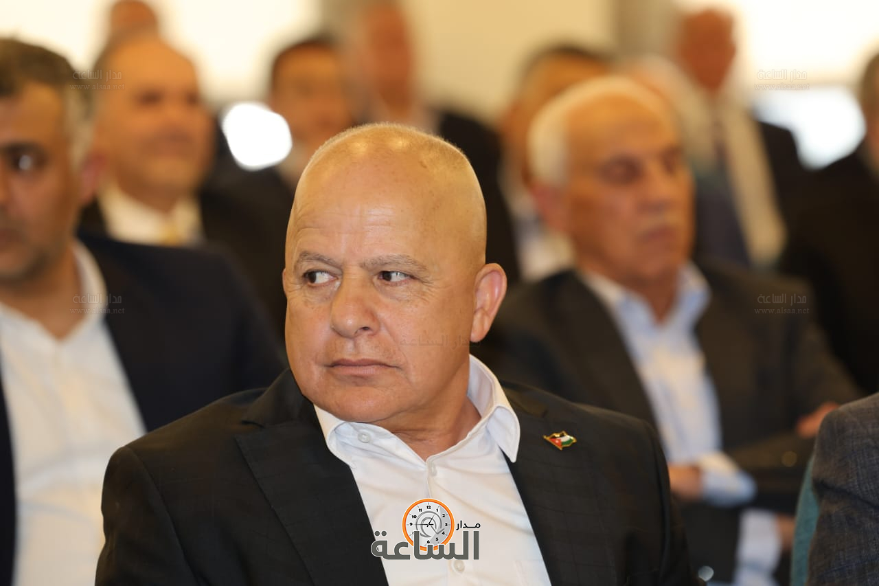 Madar Al-Saa Images 0.12388197841977655