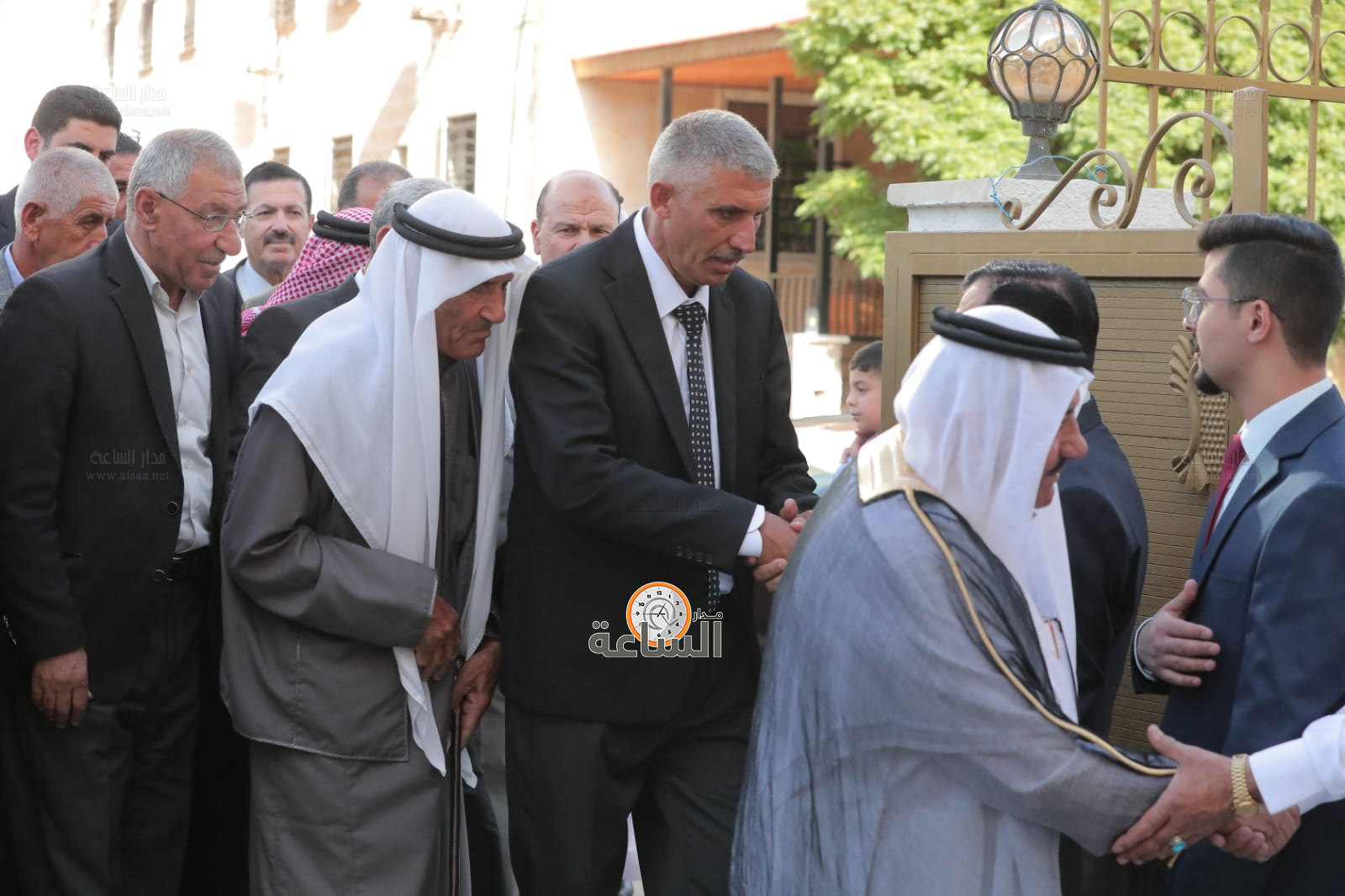 Madar Al-Saa Images 0.7126880945499258