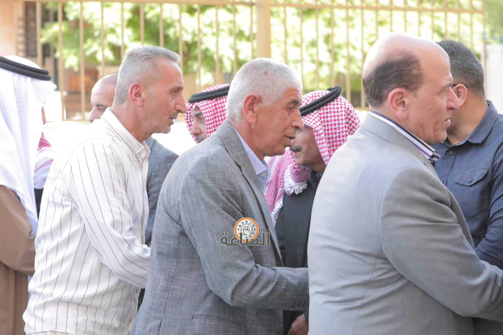 Madar Al-Saa Images 0.4844156129605358