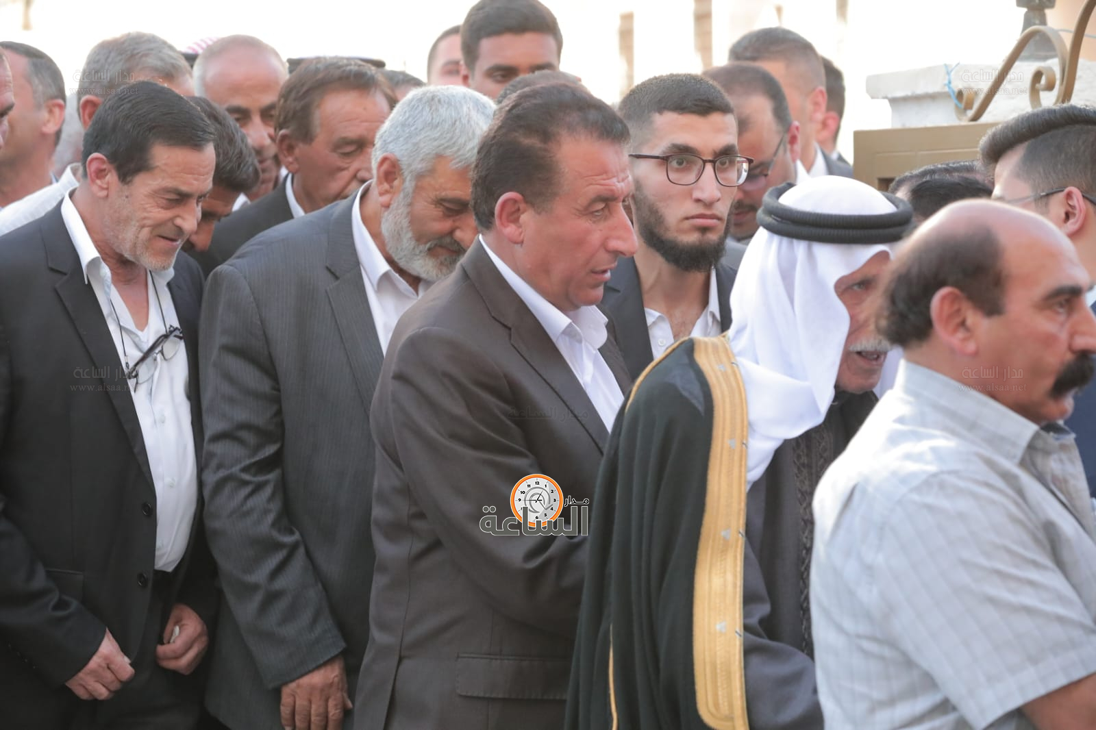 Madar Al-Saa Images 0.11382349848874429